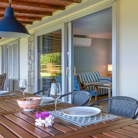 Bacio Del Sole 別荘 カポリーヴェリ